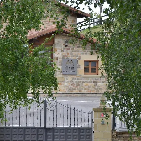 Mom Villa Tinina