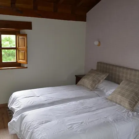Mom Villa Tinina Santiurde de Toranzo